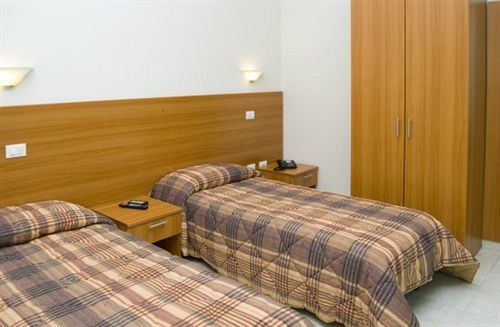 Hotel California Ariccia Εξωτερικό φωτογραφία